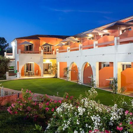 Les Pins Blancs En Provence Hotell Le Muy Exteriör bild